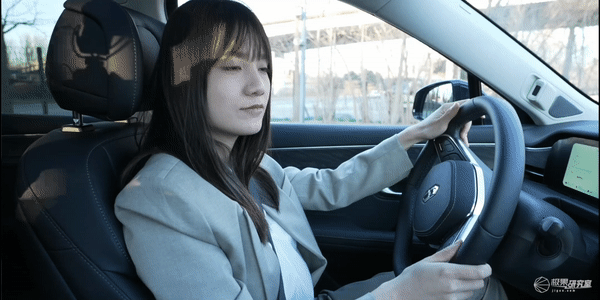 https://img.doubibi.com/newstatic/18926/0482c3b234629b45.gif
